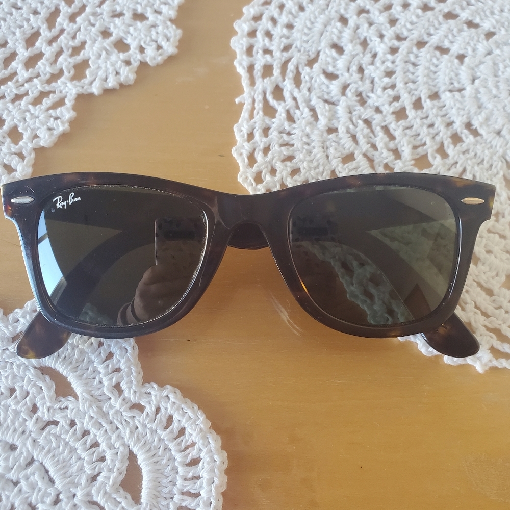 Rayban wayfarer sunglasses
